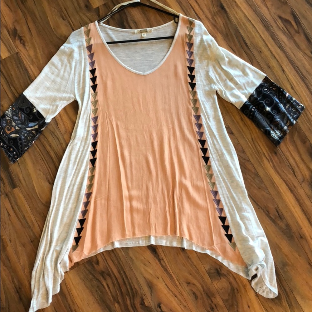 3/4 long sleeve light weight shirt